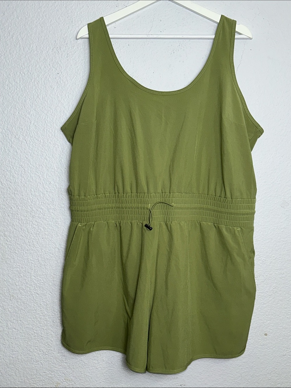 Abercrombie & Fitch Traveler Romper Olive Green Sleeveless Womens Size XL Petite